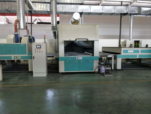 دستگاه اسپری اتوماتیک میز دوار با سرعت بالا برای جعبههای بستهبندی صنعتی (ارسالکنندگان شراب و الکترونیک) - خط پوشش سفارشی