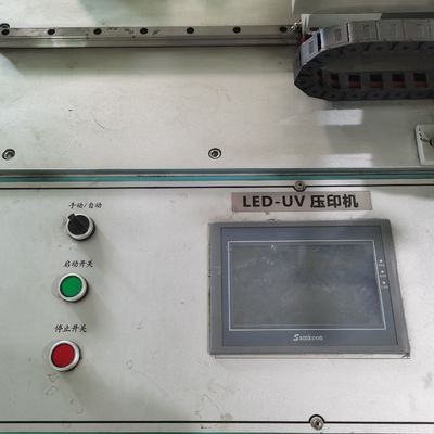 خط تولید پوشش UV UV embossing توسط چسب UV برای ورق آکریلیک شیشه ای