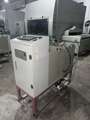 فرش چرخش چند ماده ای روی بنچتاپ برای بسته بندی مواد غذایی سازگار با محیط زیست.