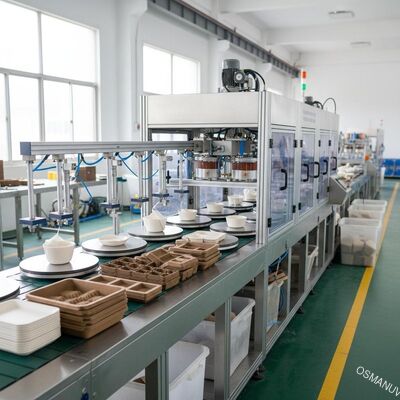 ماشین پوشش گچ گچ ماشین پوشش خودکار خط پوشش اسپین ایده آل برای پوشش محصولات فیبر گچ سینی ظروف و اقلام بسته بندی