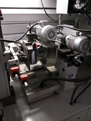 دستگاه پوشش UV دستگاه پوشش لاک ماوراء بنفش تامین کنندگان برای صنعت دیوار یا بود یا خودرو