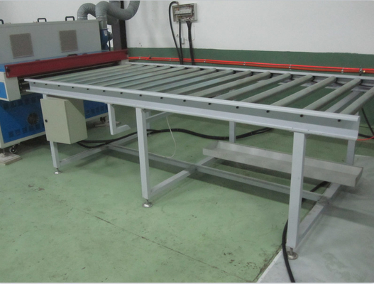 ماشین کمربند نقاله با ظرفیت بالا 2m * 0.6m * 1.5m با سرو موتور برای 50kg / h