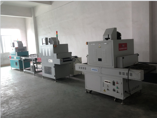 دقت کنترل تایمر ±1 دقیقه دستگاه تشعشع UV محدوده کنترل دمای 0-99C