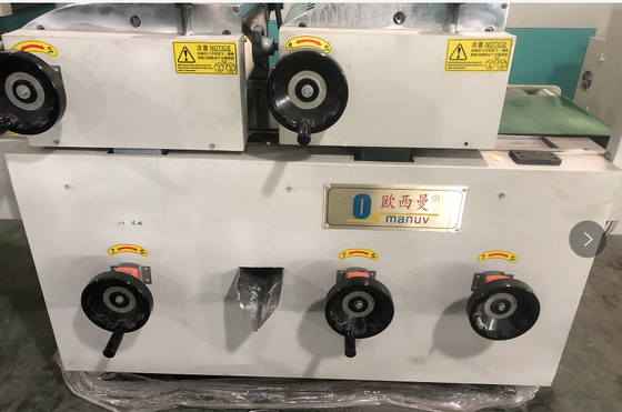 سطح سر و صدا ≤75dB ماشین تولید رول ناقل با حداکثر ضخامت پوشش 0.2-8mm