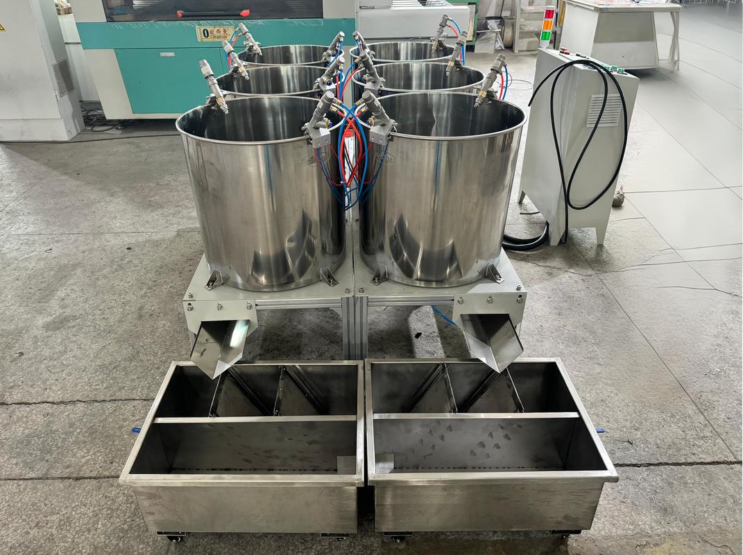 دستگاه پوششدهی چرخشی جمعوجور و چند منظوره برای پوششدهی محصولات قالبگیری شده از خمیر کاغذ بستهبندی مواد غذایی