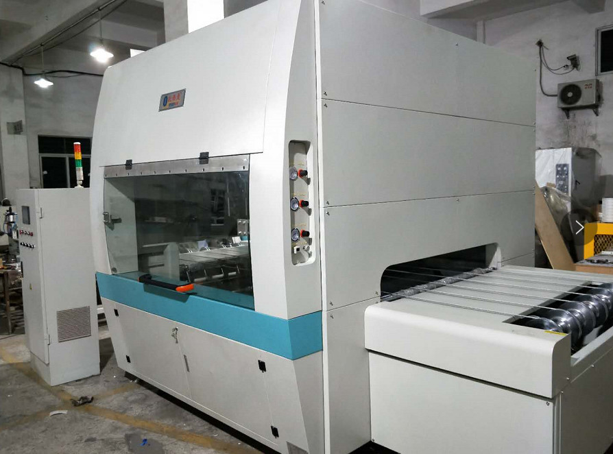 PLC/HMI سیستم کنترل ماشین پوشش اسپری برای دستی اسپری اسلحه 0-1000mm پهنای اسپری